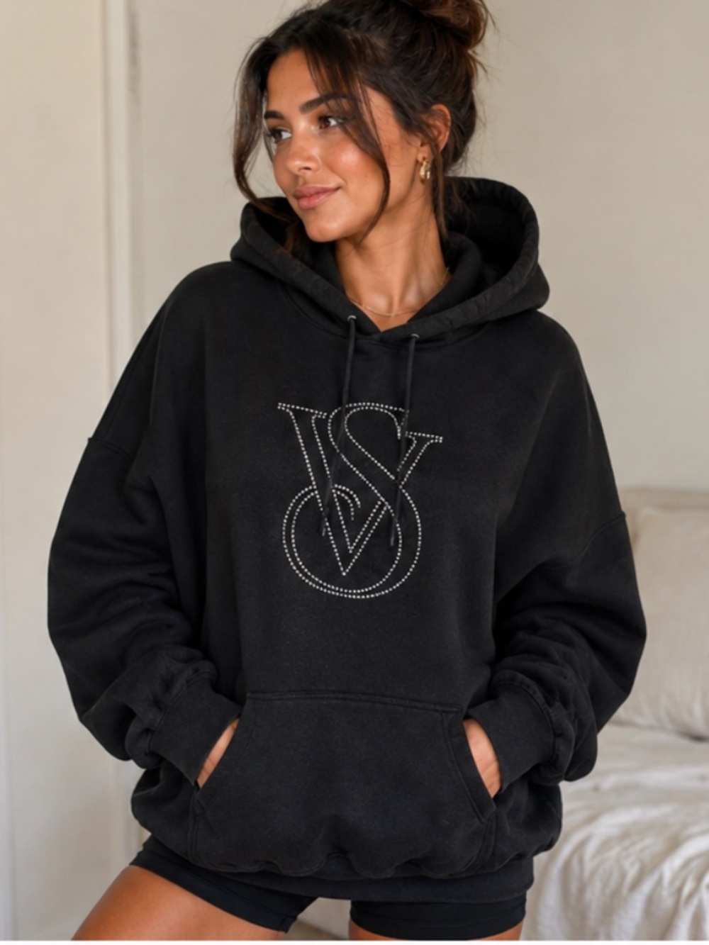 Victoria’s Secret Y2K Rhinestone VS Logo Black Oversized Hoodie Size L